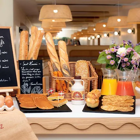 Kemaris 호텔 비아히쯔