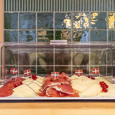 Kemaris 酒店 比亚里茨