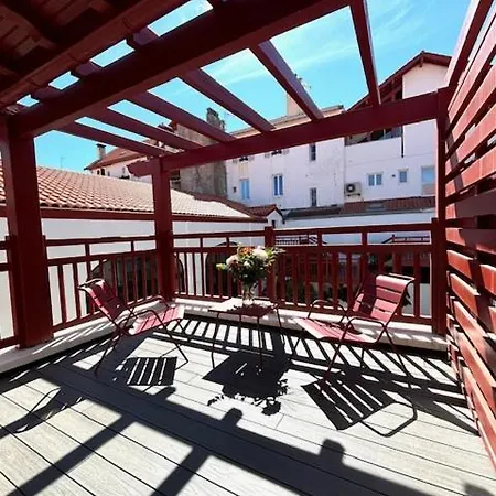 호텔 Kemaris 비아히쯔