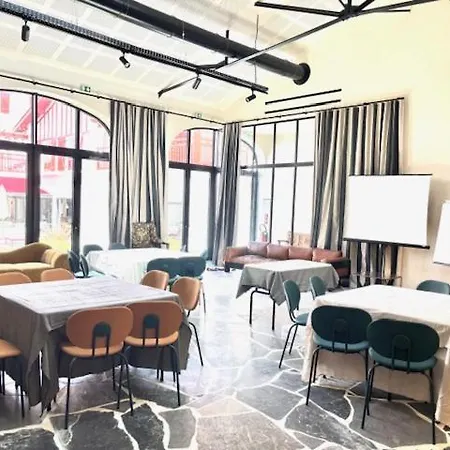 Kemaris 비아히쯔