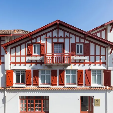 호텔 Kemaris 비아히쯔