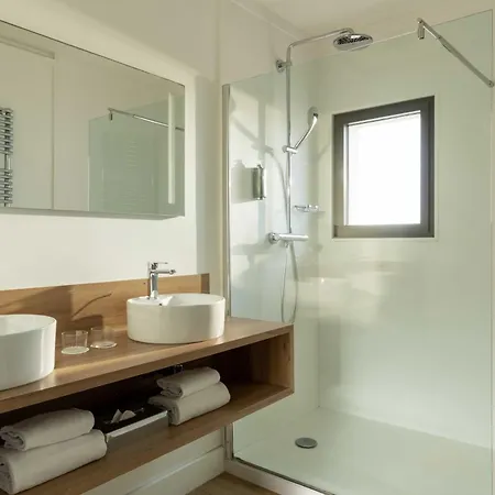 Hotel Kemaris 3*