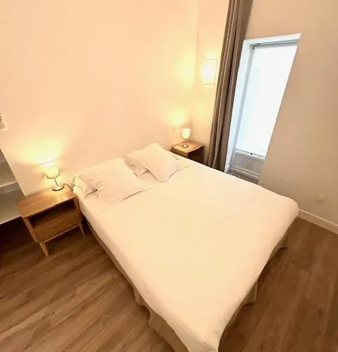 Отель Kemaris 3*