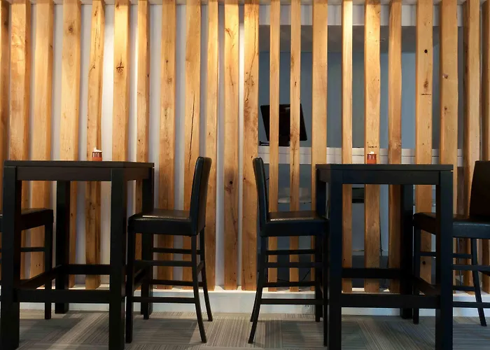 Kemaris Отель Биарриц